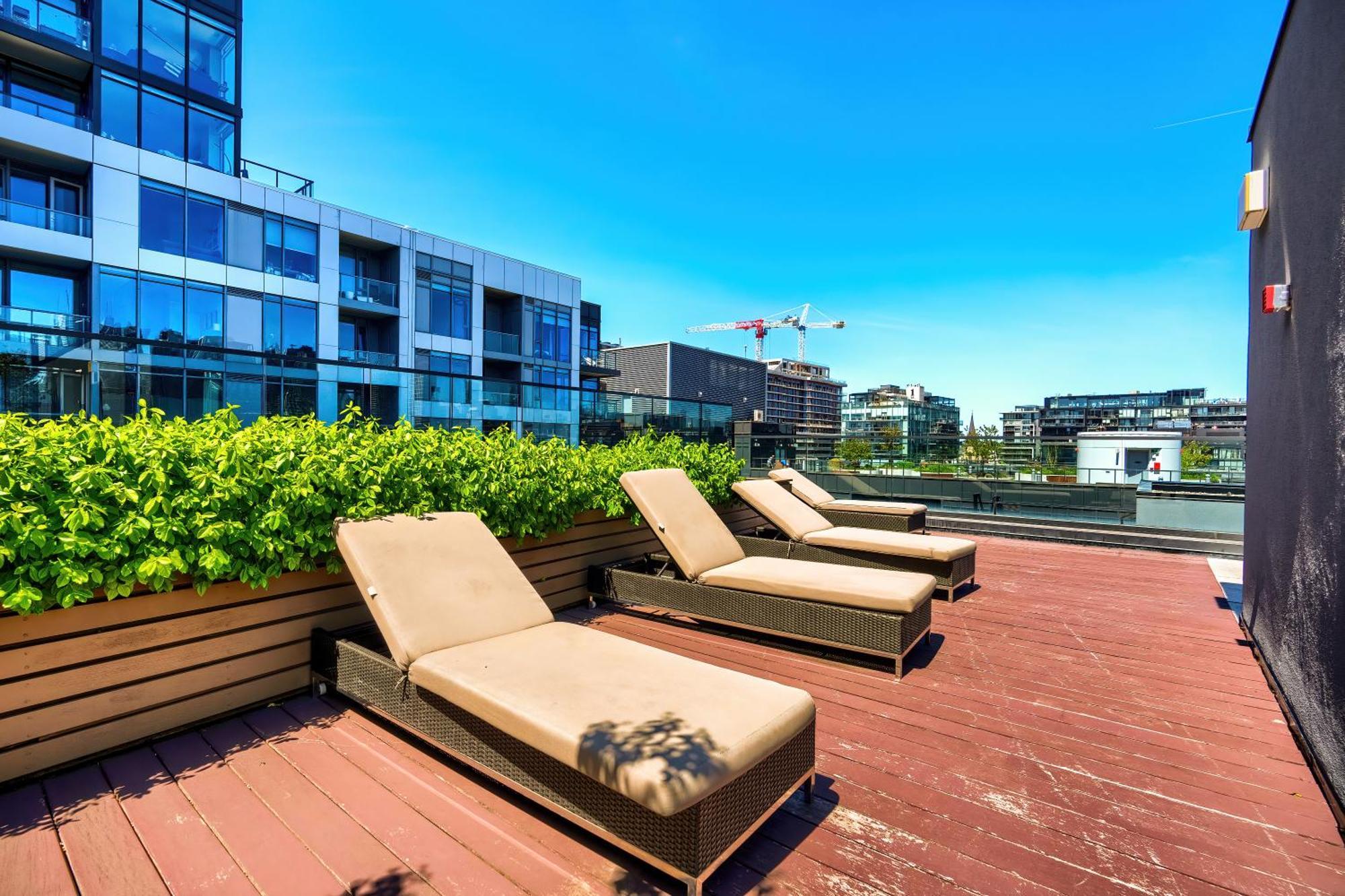 In The Heart Of Downtown Toronto! Apartment Toronto